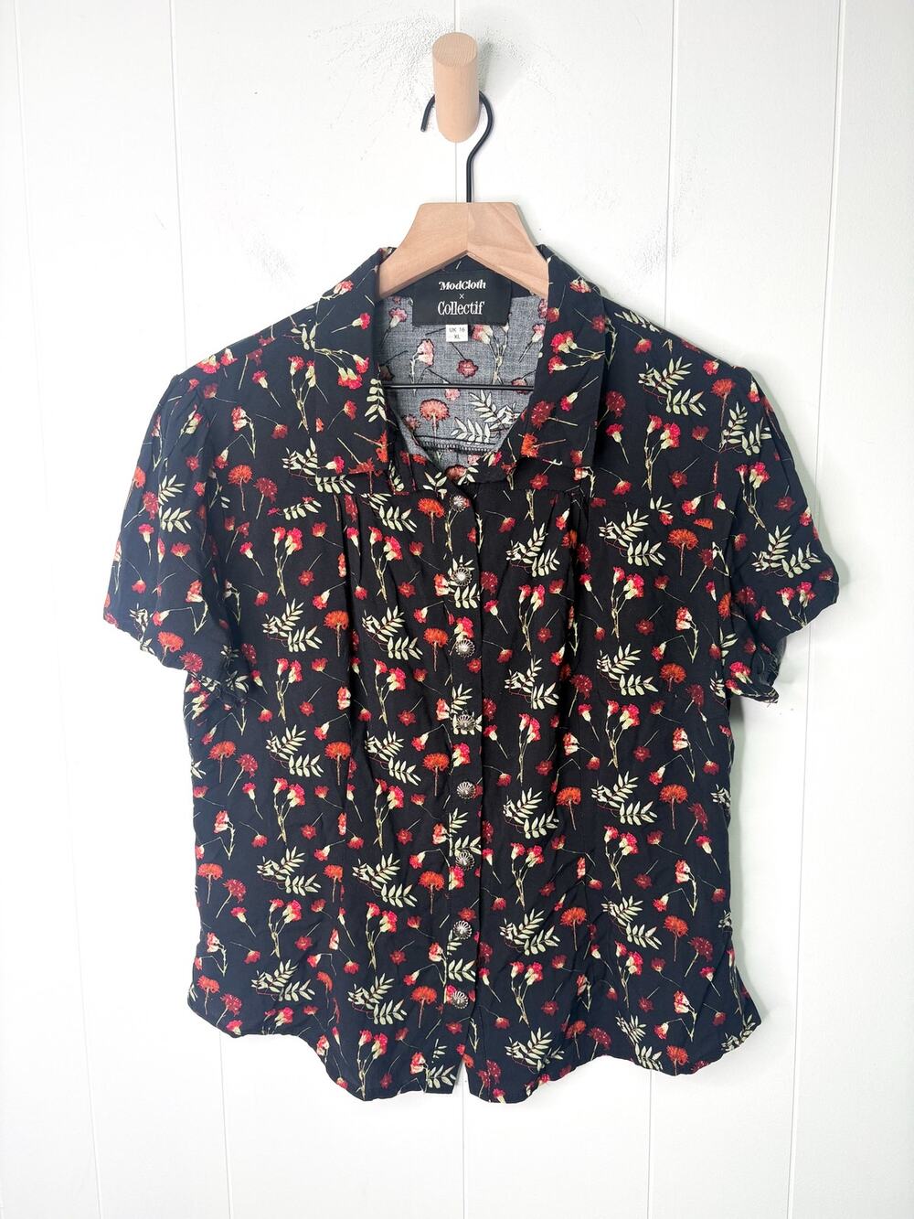 Modcloth x Collectif Wildflower Button Up Top XL Black Short Sleeve Retro Glam